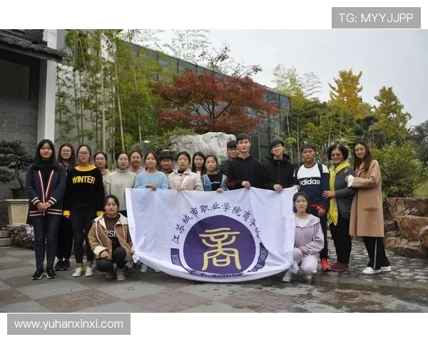 南京城市马拉松赛中飞盘队意识表现的深度点评与分析 南京城市马拉松赛中飞盘队意识表现的深度点评与分析