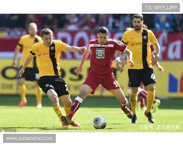 aik索与法尔肯堡的激烈对决解析与战术分析