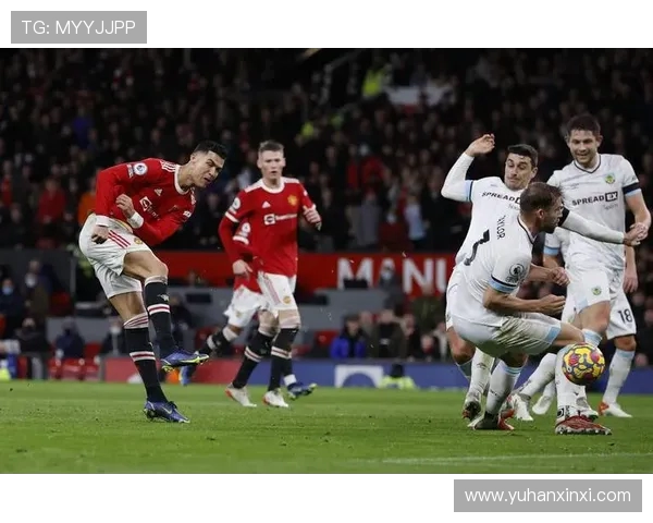 柏林联合迎战沙克尔期待激烈对抗与精彩进球的德甲对决