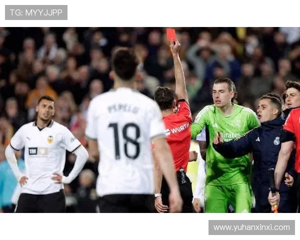 皇马主场大胜塞尔塔四比一展现强大实力与团队默契