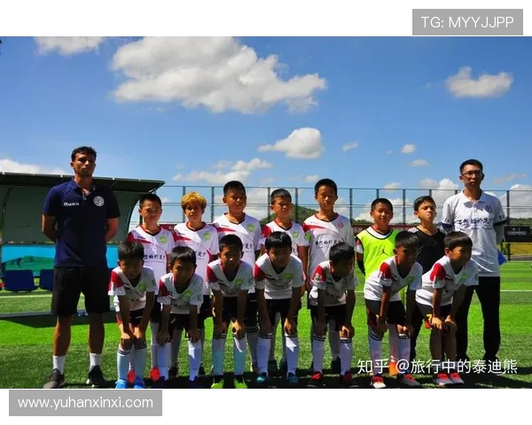 科斯塔的足球之路：从青训到国际赛场的辉煌历程与挑战