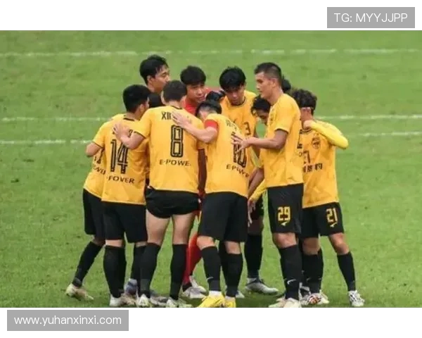 重庆足球队实力引发热议球迷观点分歧成焦点