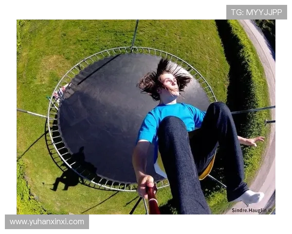 上海极限运动队区域防守分析与战术得失探讨